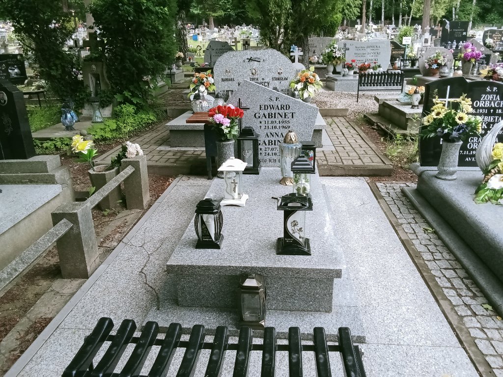 Grób Edward Gabinet