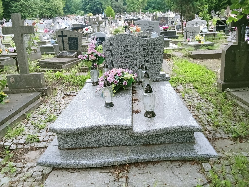 Grób Jan Pastuła