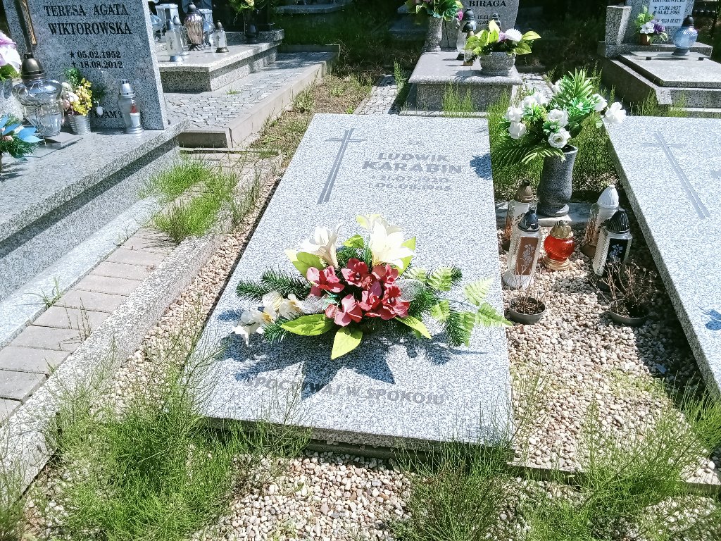 Grób Ludwik Karabin