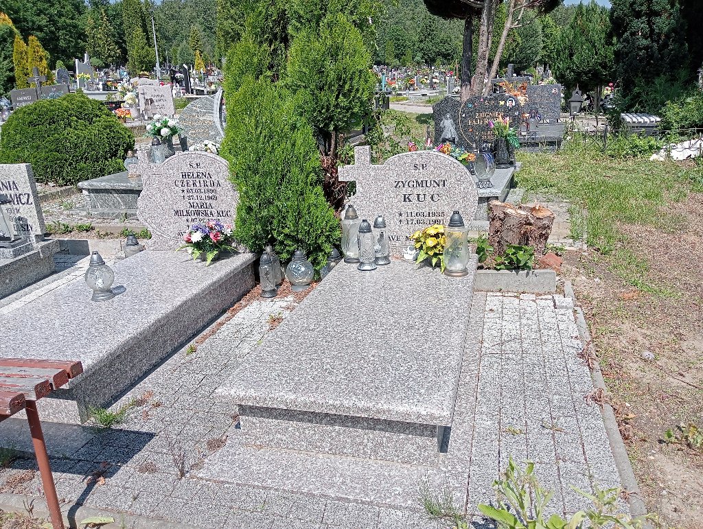 Grób Zygmunt Kuc