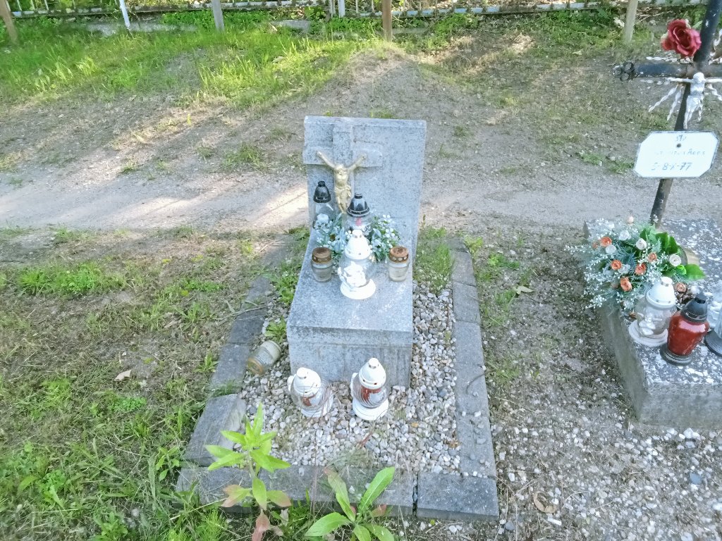 Grób Jarosław Porada