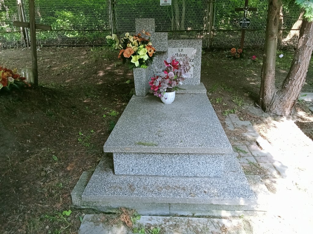 Grób Helena Mędrykiewicz