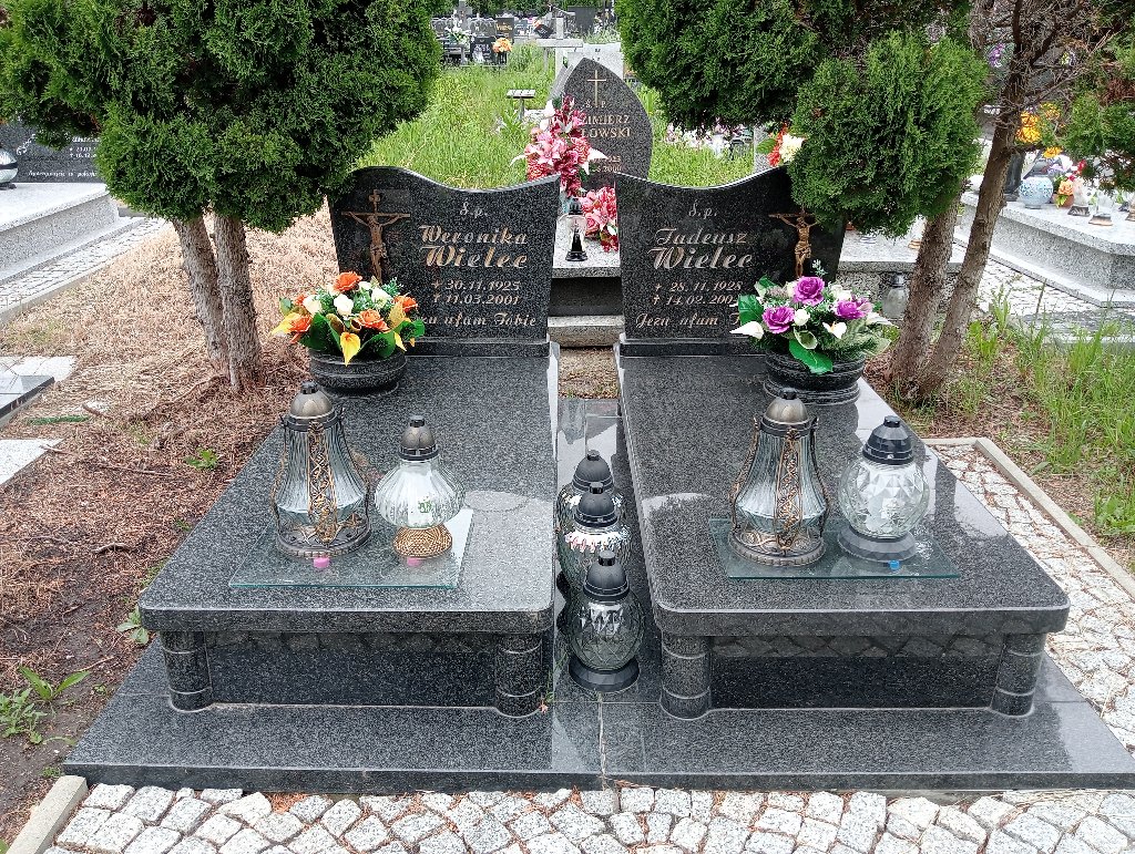 Grób Weronika Wielec