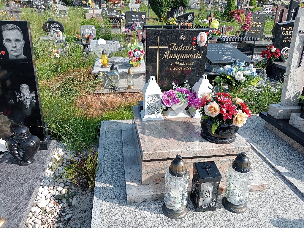 Grób Tadeusz Marynowski