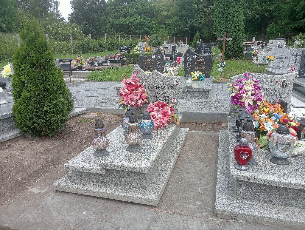 Grób Zdzisław Lechowicz
