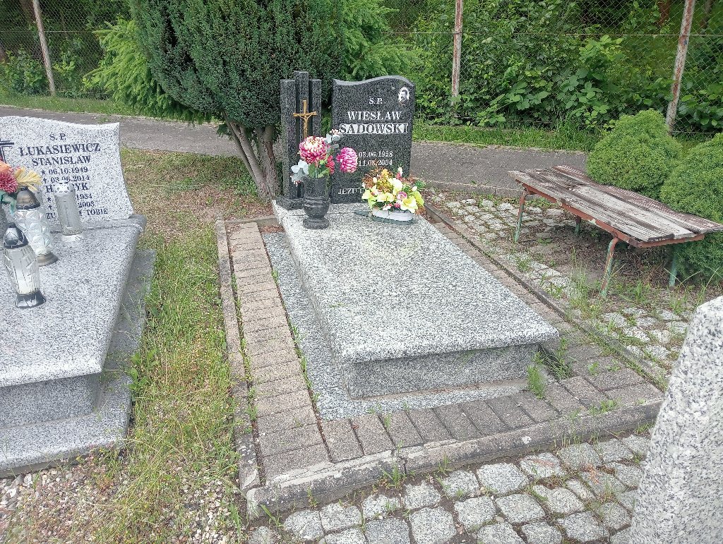 Grób Wiesław Sadowski