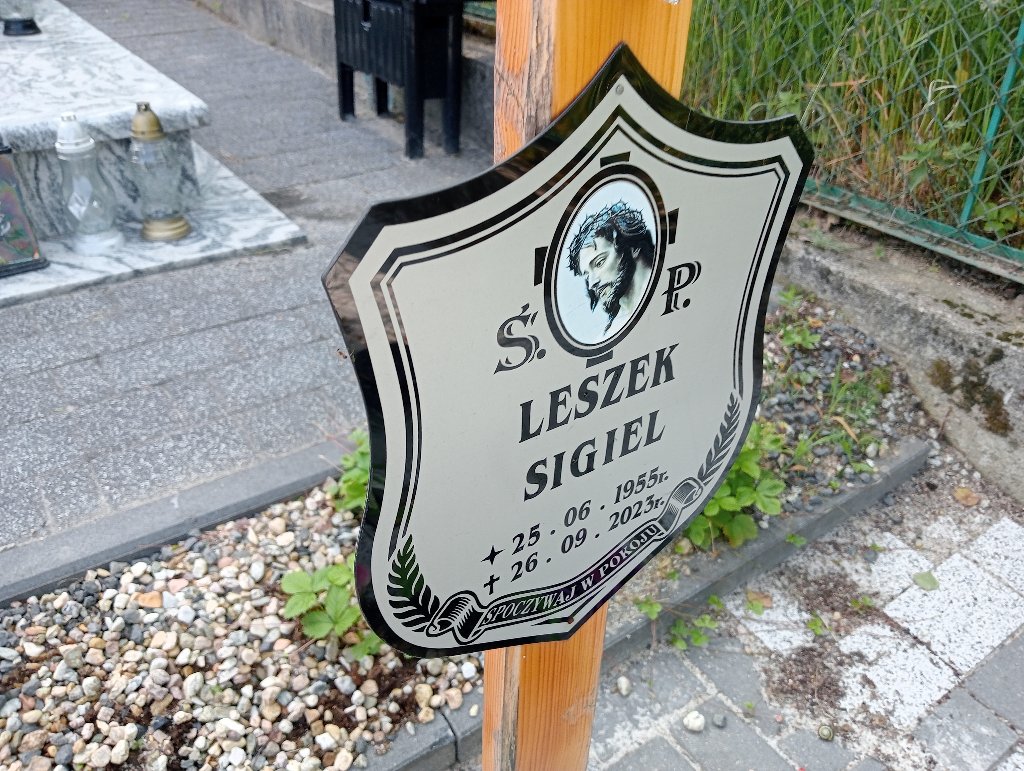 Grób LESZEK SIGIEL